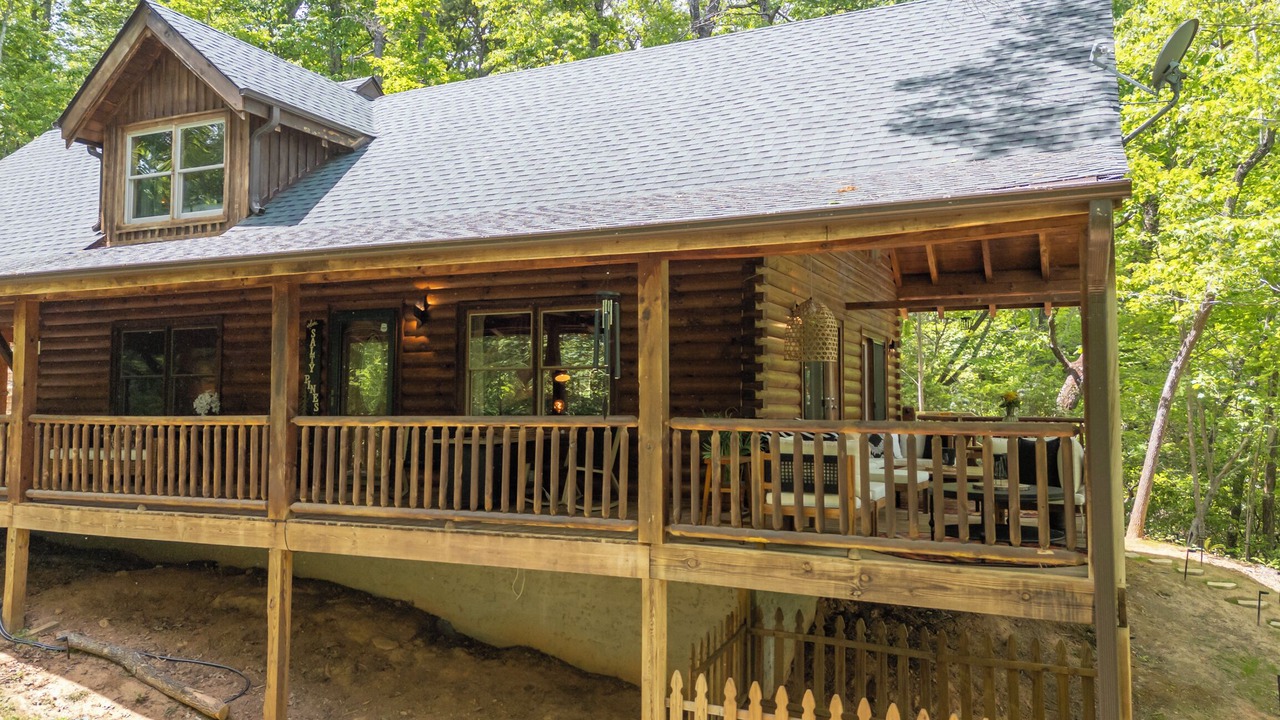 Photo of Outdoor in Lake Lure