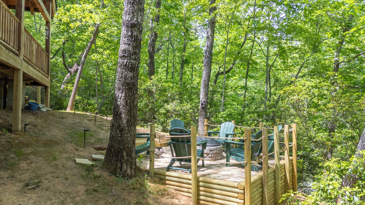 Photo of Outdoor in Lake Lure