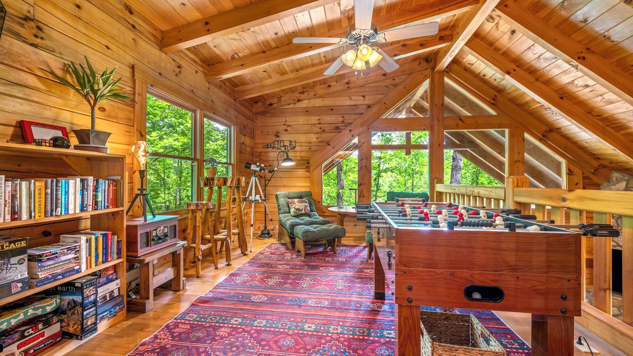 Photo of Bedroom in Lake Lure
