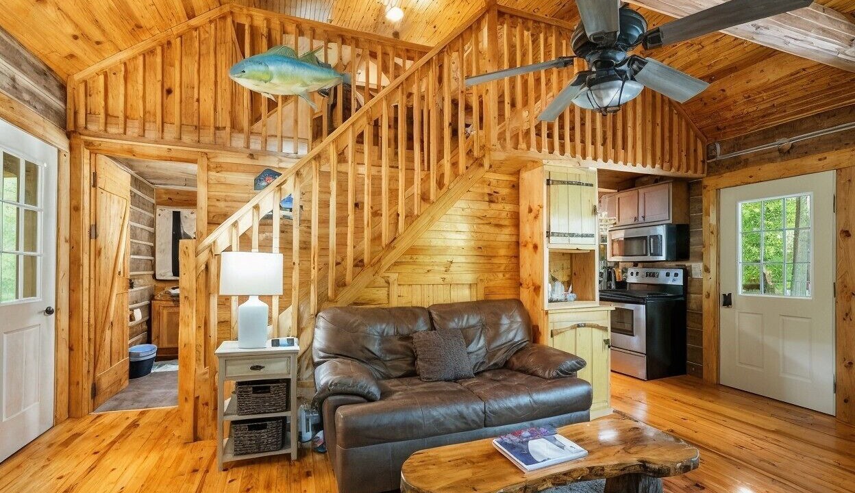 Photo of Livingroom in Birdseye