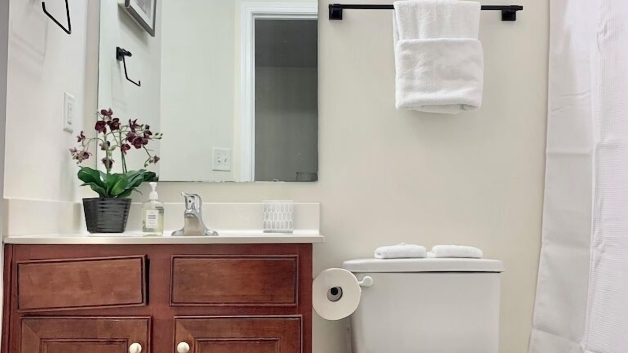Photo of Bathroom in Wesley Heights