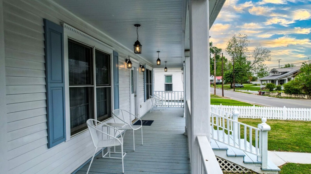 Photo of Patio Balcony in Greeneville