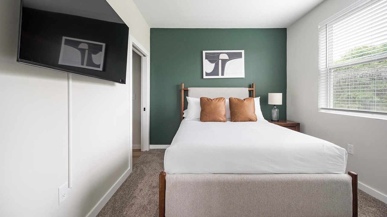 Photo of Bedroom in Knoxville
