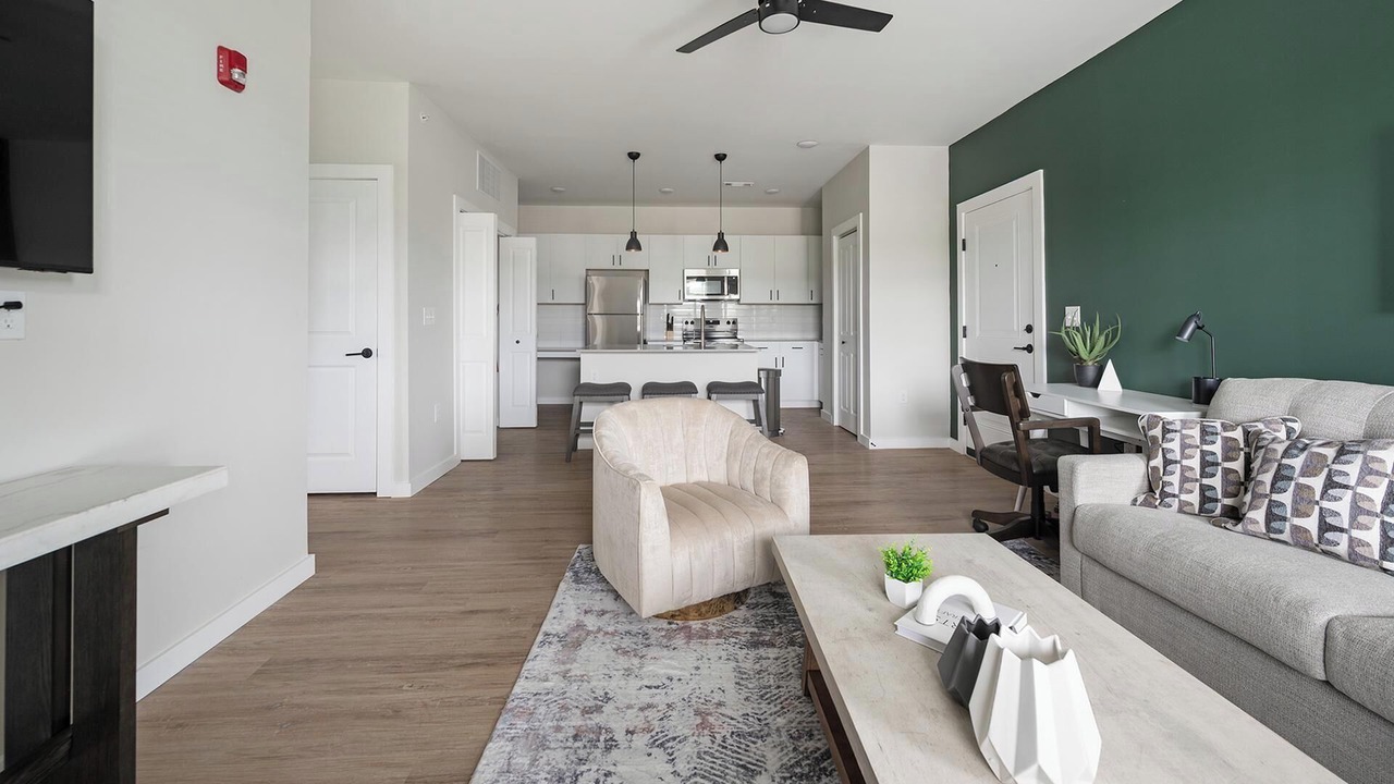 Photo of Livingroom in Knoxville