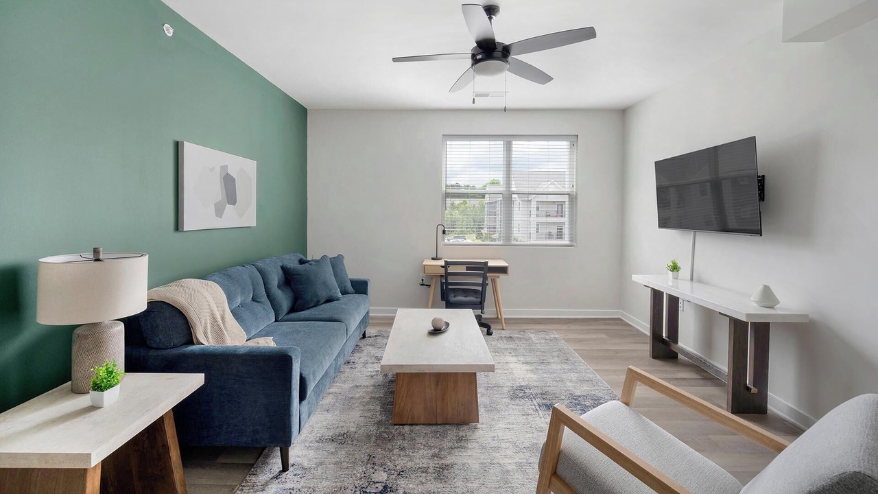 Photo of Livingroom in Knoxville
