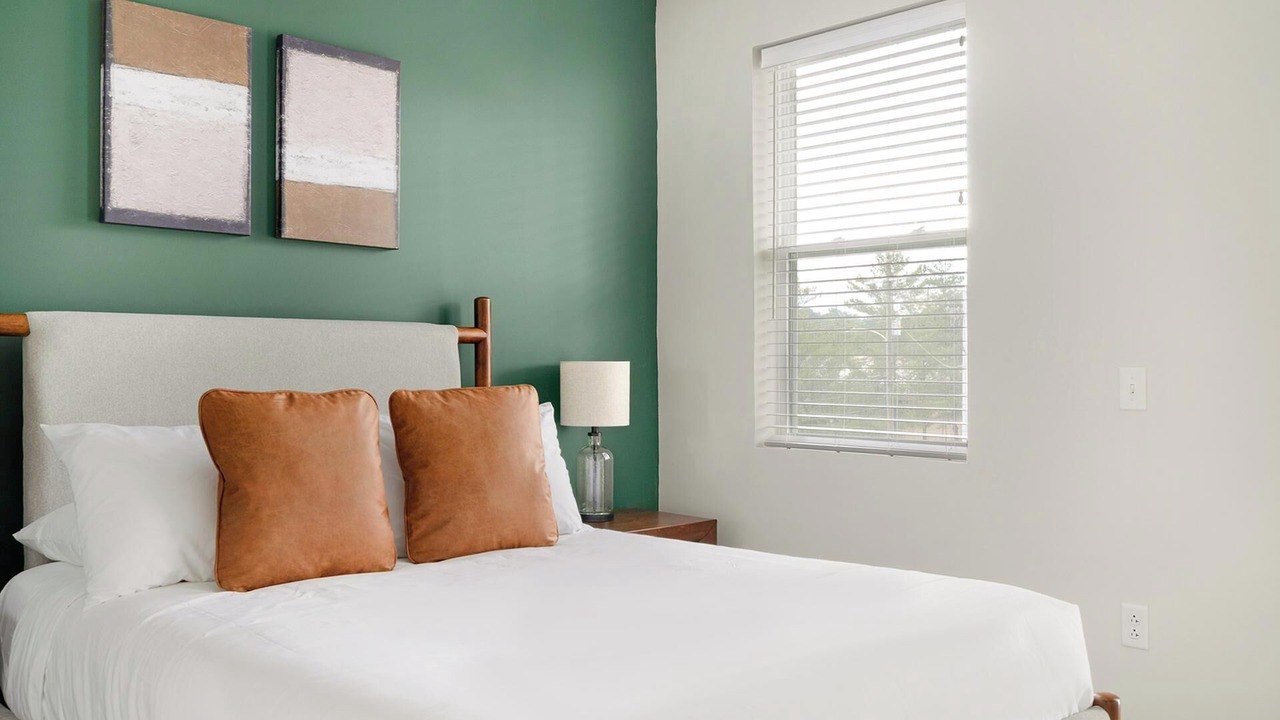 Photo of Bedroom in Knoxville