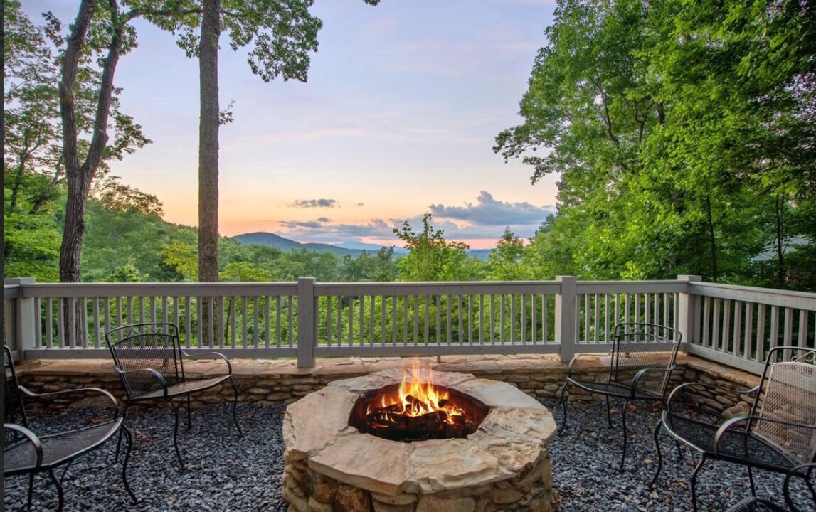 Photo of Outdoor in Ridges Over the Lake