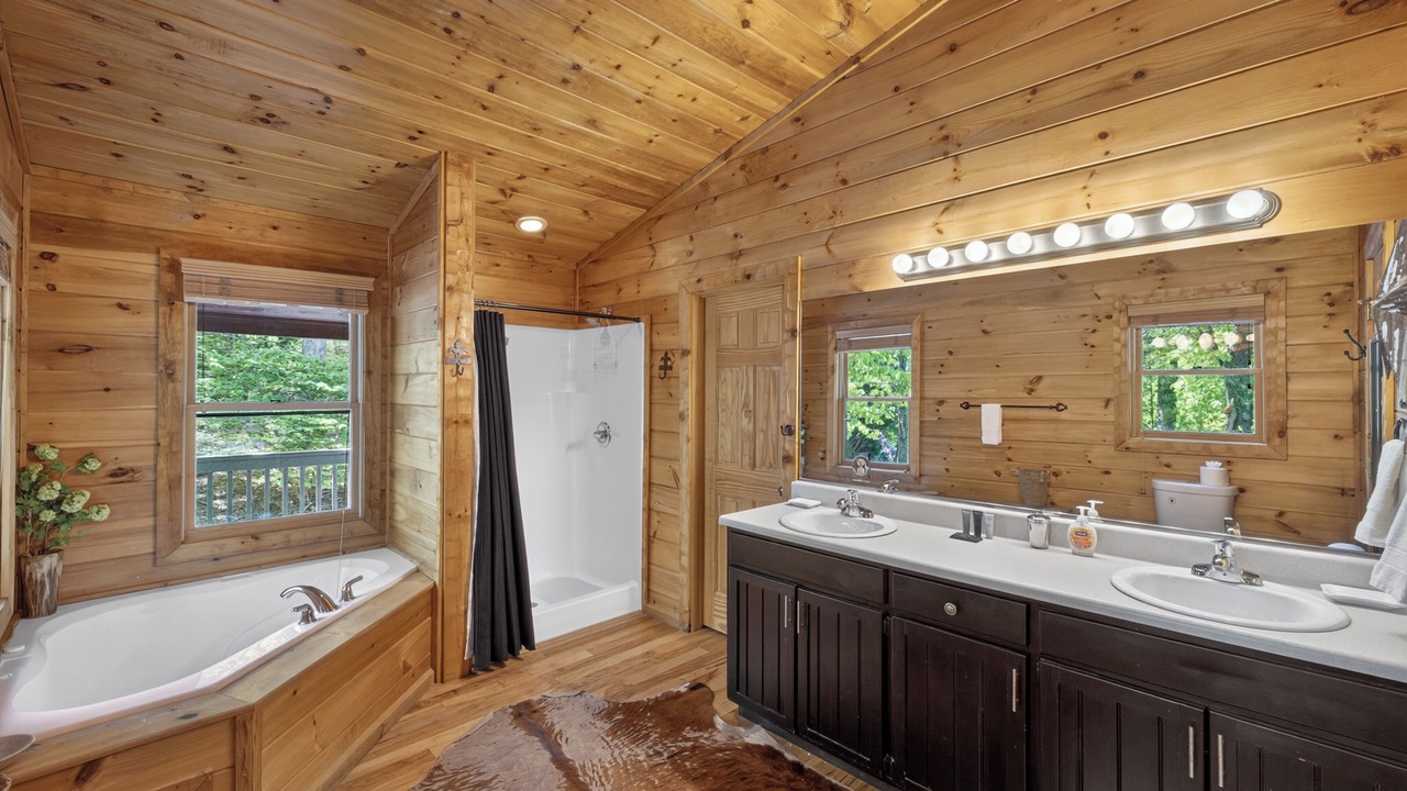 Photo of Bathroom in Ridges Over the Lake