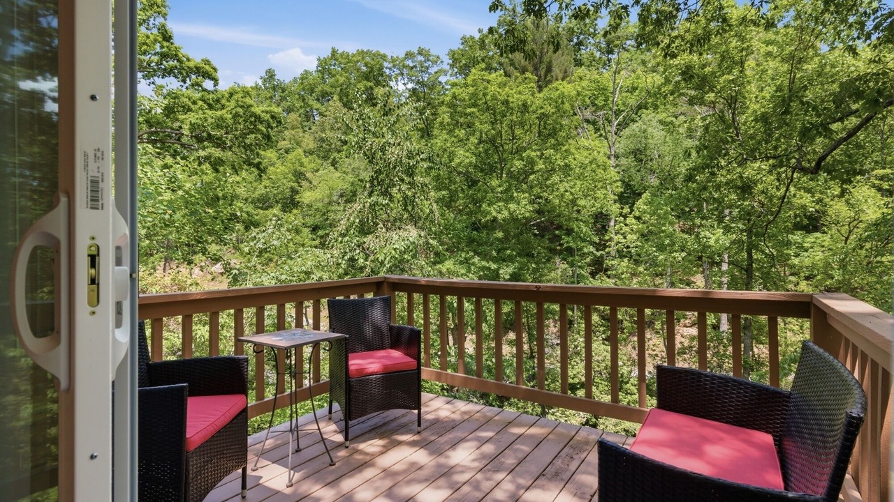 Photo of Outdoor in Hayesville