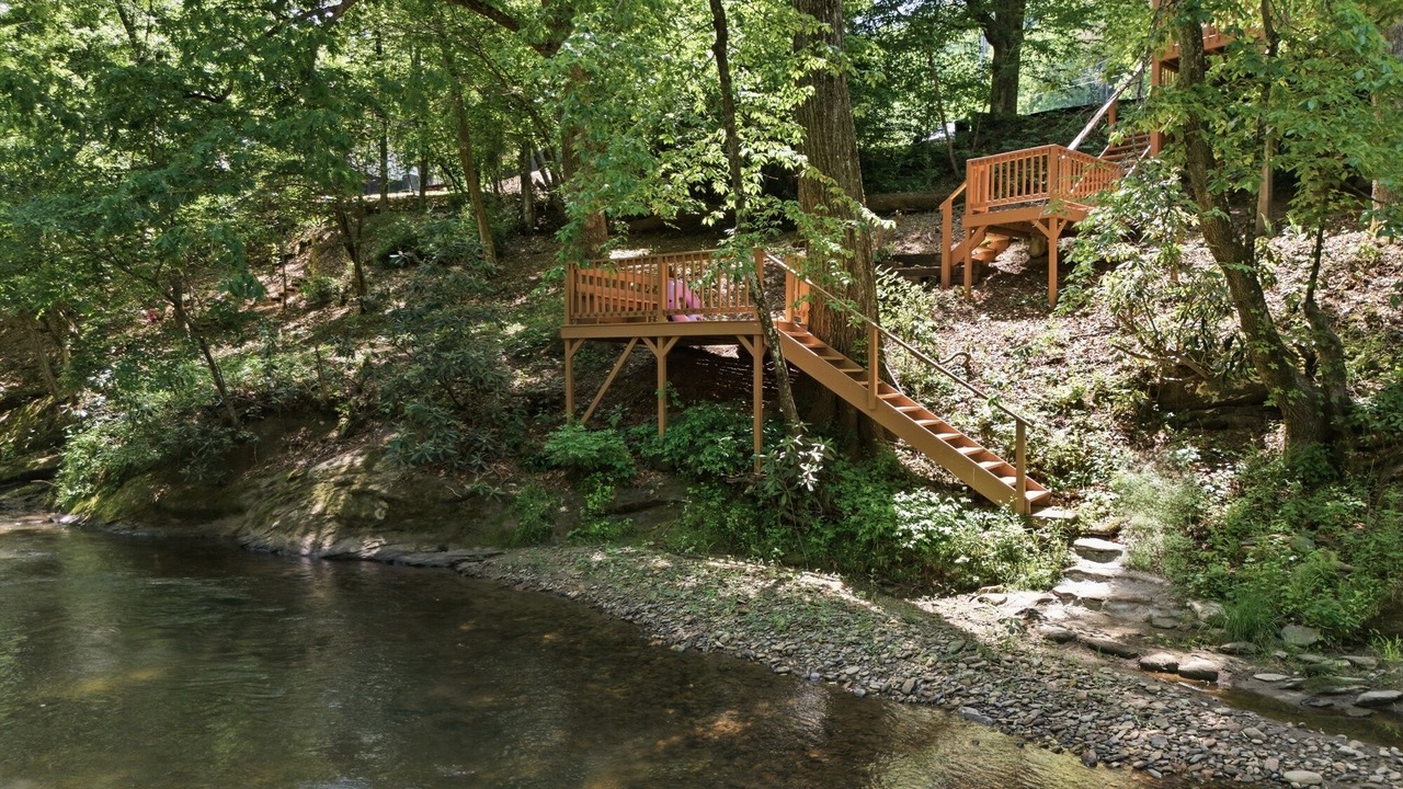 Photo of Outdoor in Hayesville