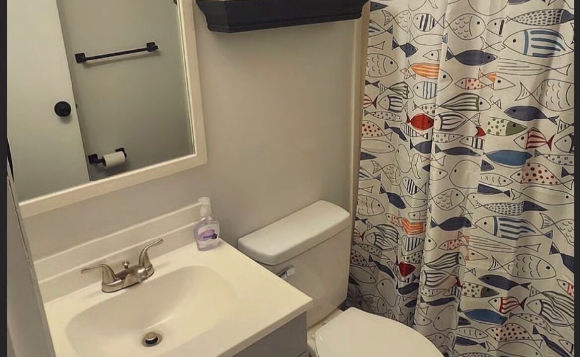 Photo of Bathroom in Myrtle Grove