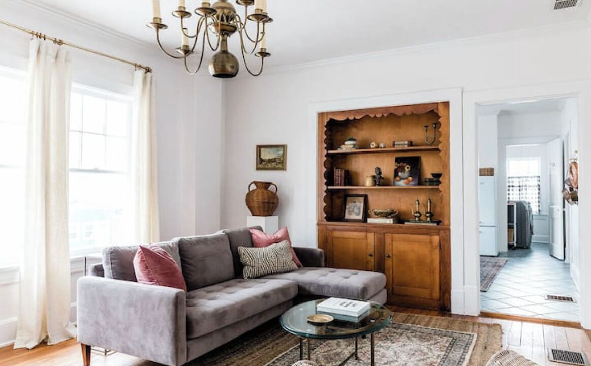 Photo of Livingroom in Lexington