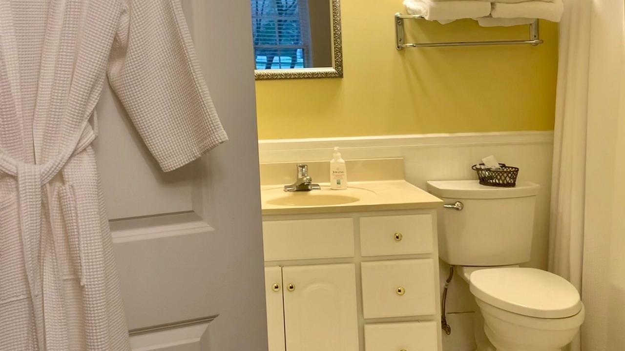 Photo of Bathroom in Cowan