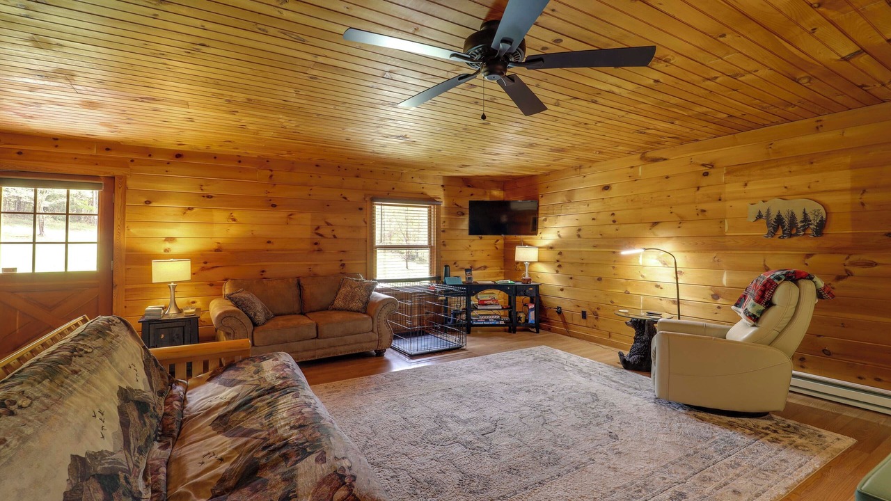 Photo of Livingroom in Butler