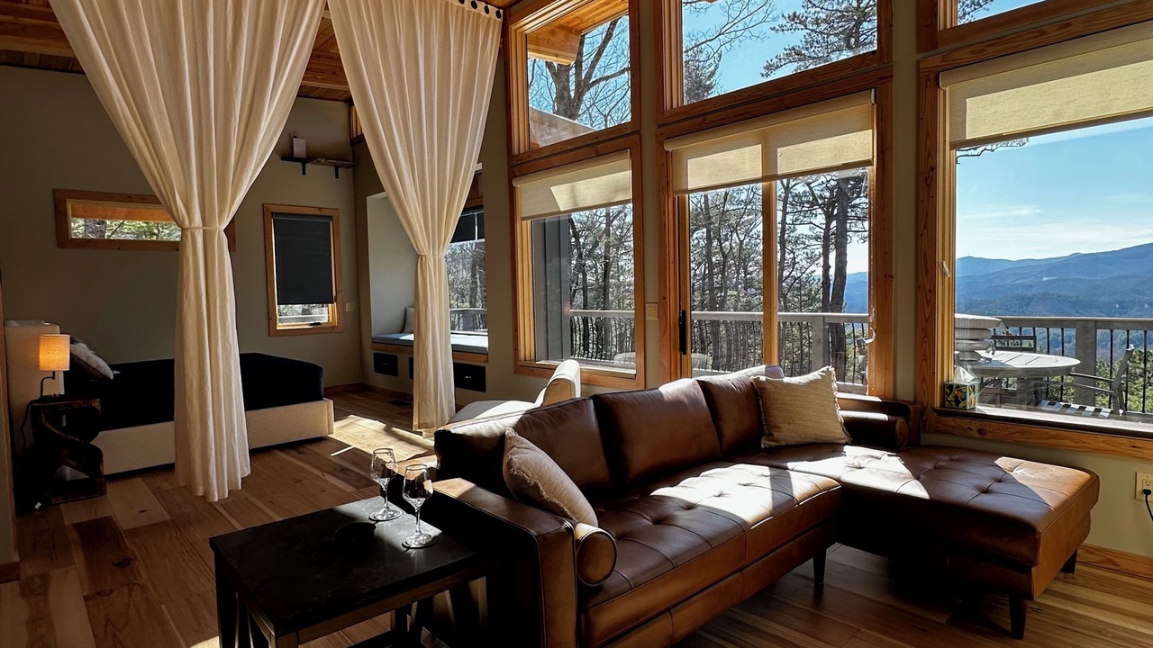 Photo of Livingroom in Apple Ridge