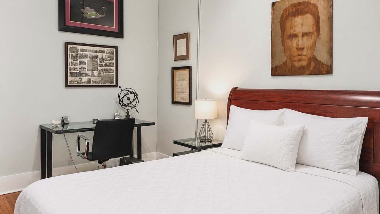 Photo of Bedroom in Bristol