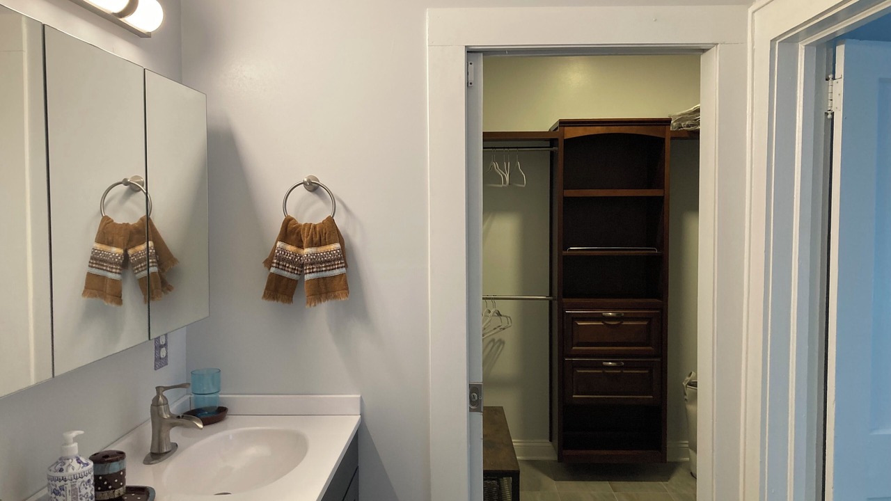 Photo of Bathroom in Wesley Heights