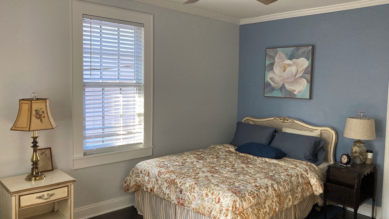 Photo of Bedroom in Wesley Heights