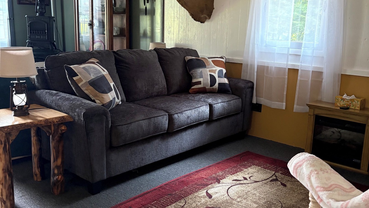 Photo of Livingroom in Tylersburg
