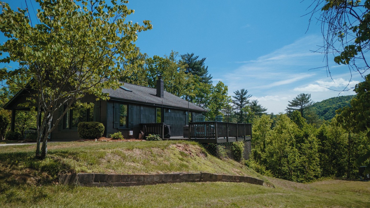 Photo of Outdoor in Lenoir