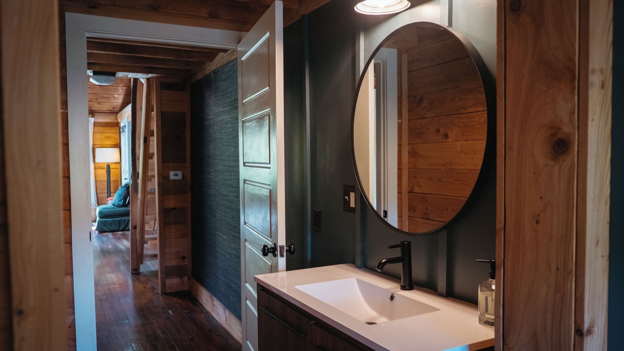 Photo of Bathroom in Lenoir