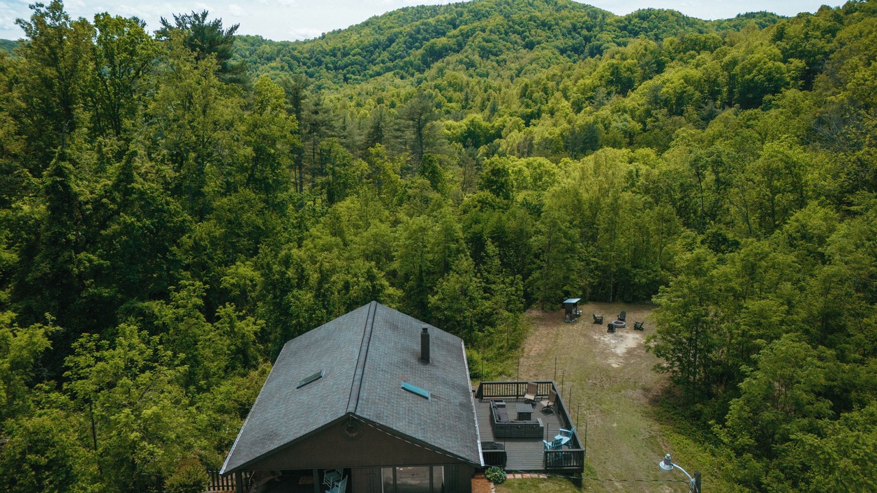 Photo of Outdoor in Lenoir