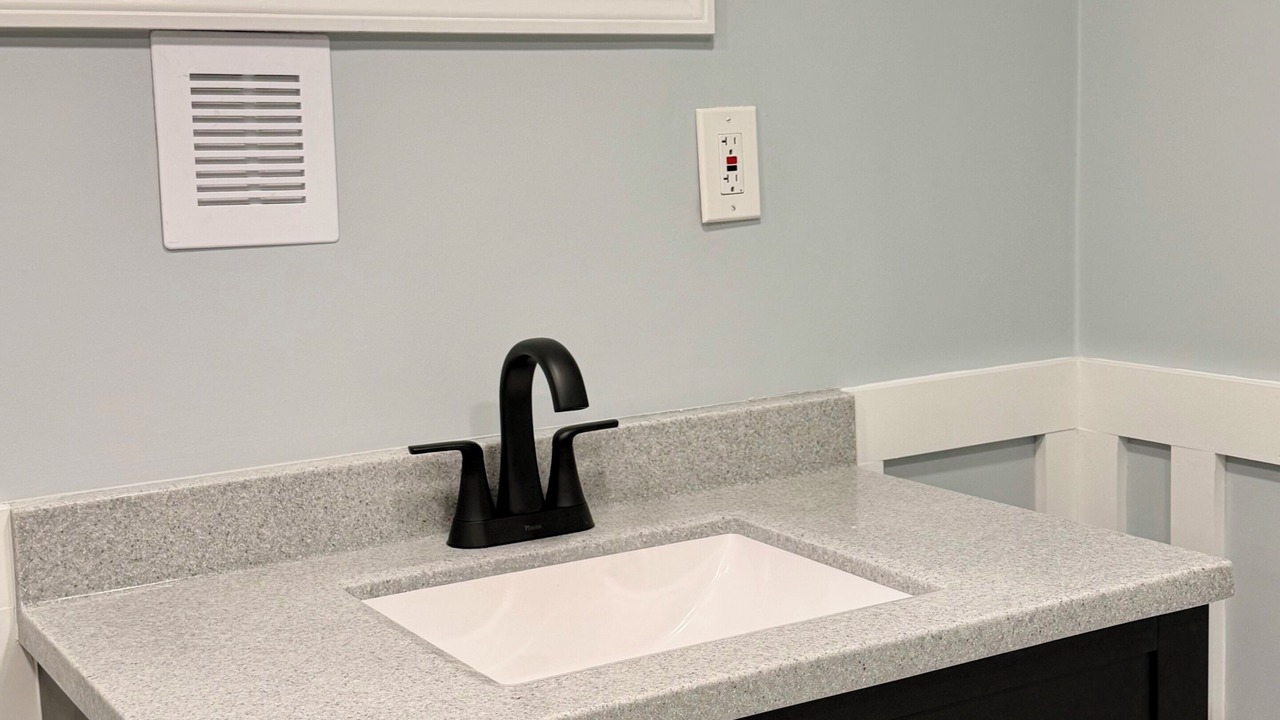 Photo of Bathroom in Deer Park