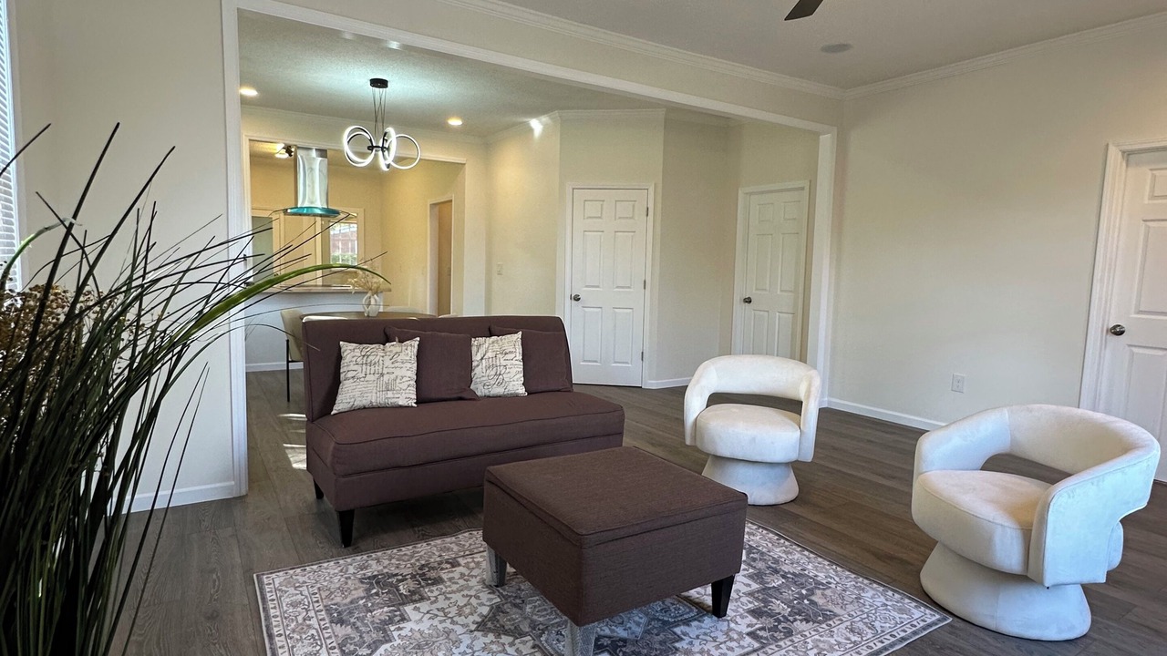 Photo of Livingroom in Greenville