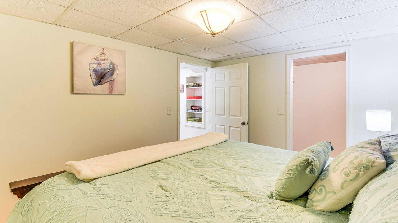 Photo of Bedroom in Toccoa