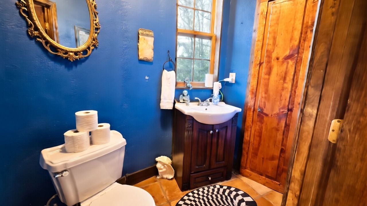 Photo of Bathroom in Murphy