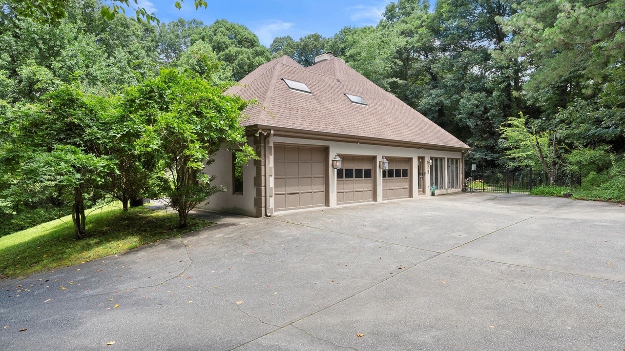 Photo of Outdoor in Sandy Springs