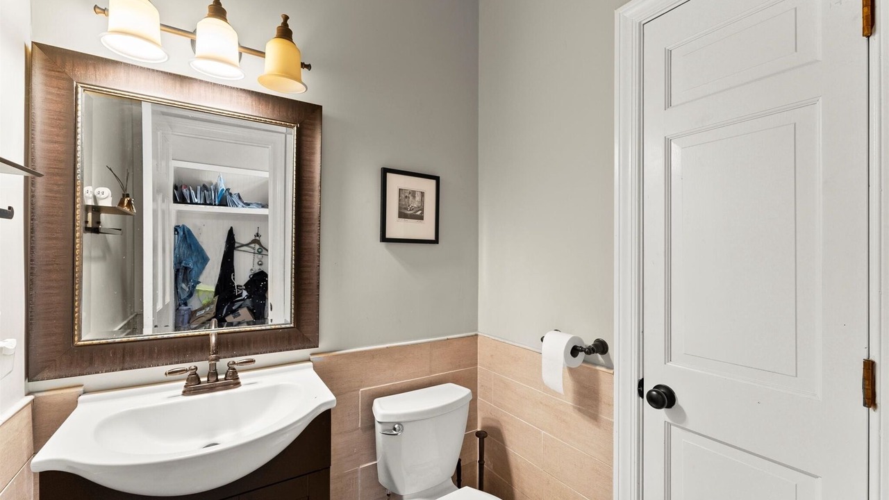 Photo of Bathroom in Sandy Springs