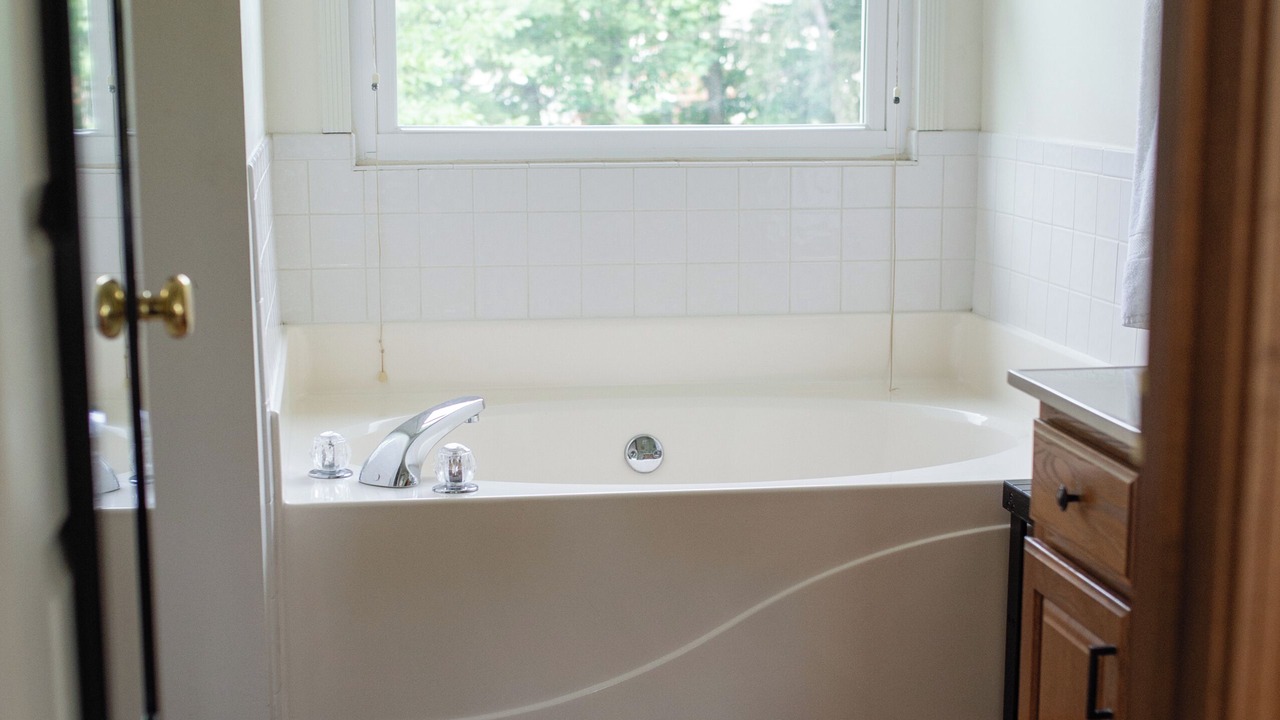 Photo of Bathroom in Oakbrook