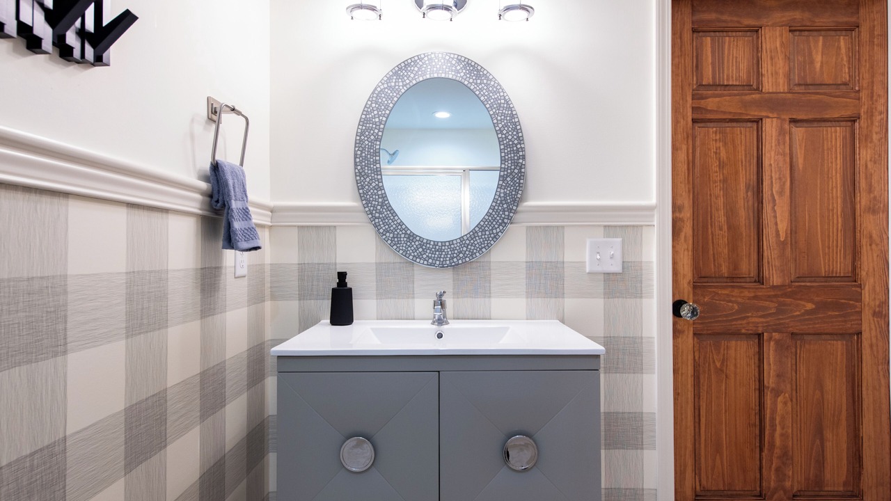 Photo of Bathroom in Frankfort