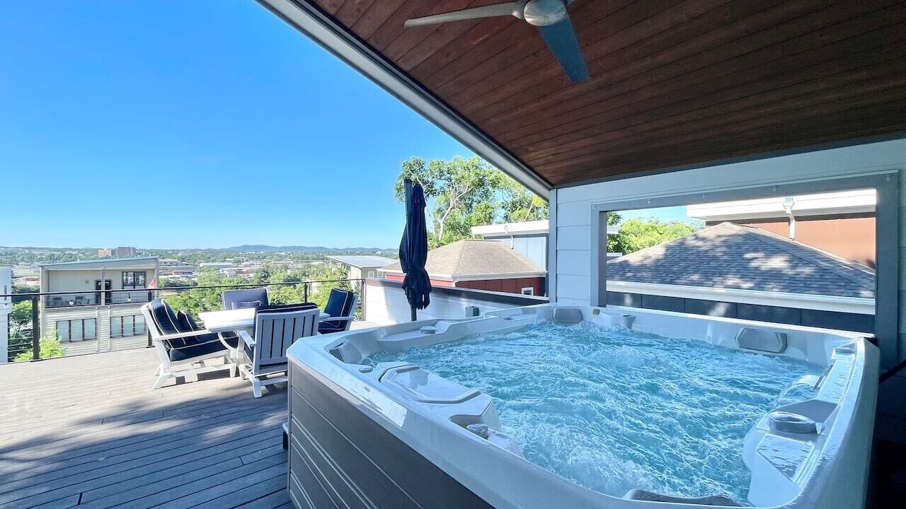 Photo of Patio Balcony in Shelby Hills