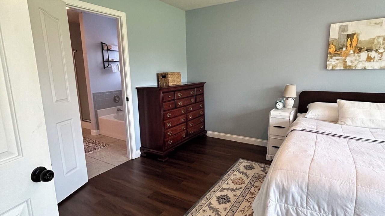 Photo of Bedroom in Owensboro