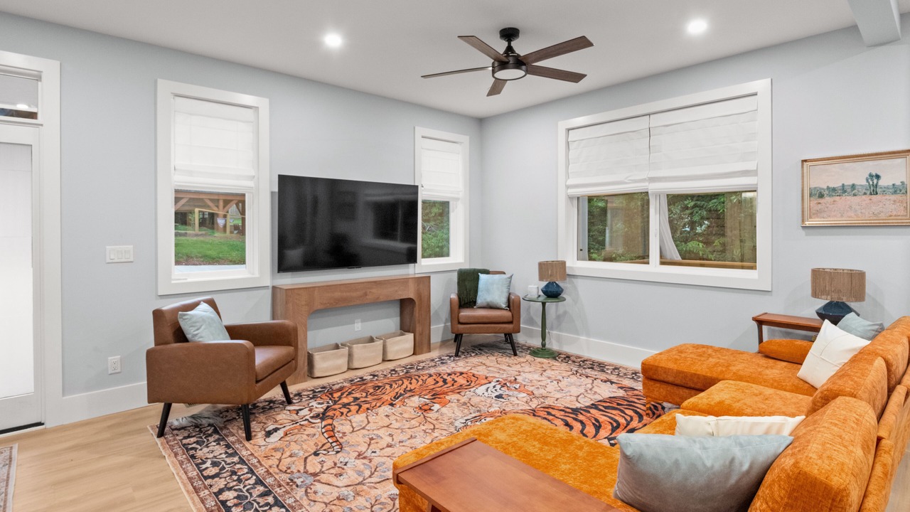 Photo of Livingroom in Oakley