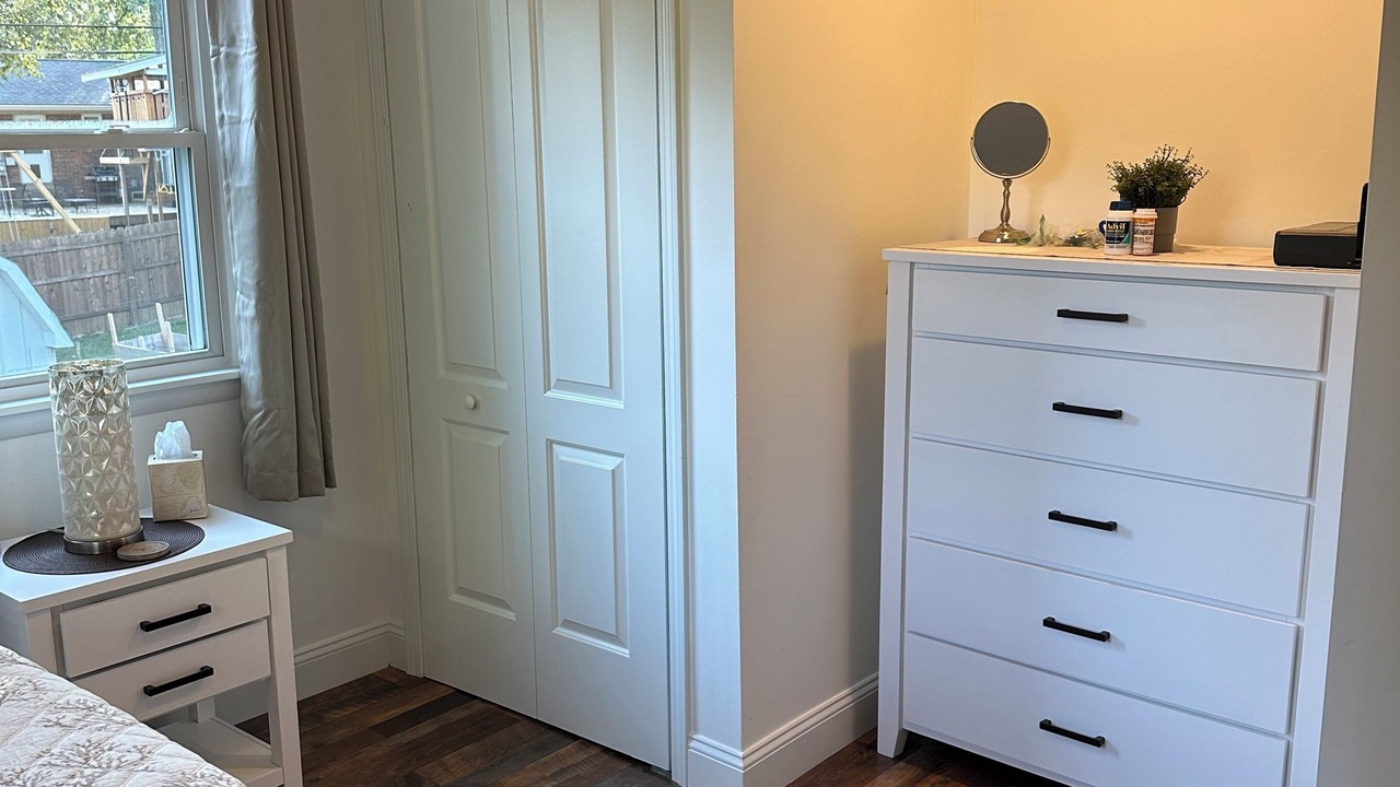 Photo of Bedroom in Newburgh