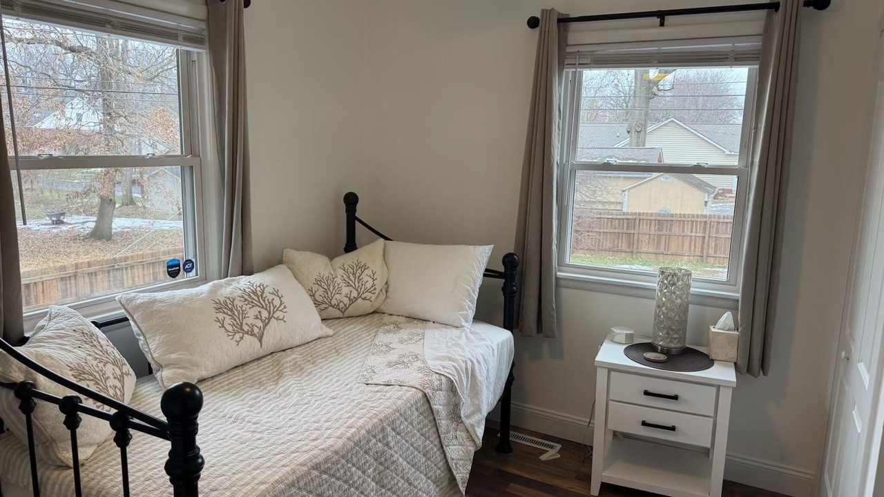 Photo of Bedroom in Newburgh