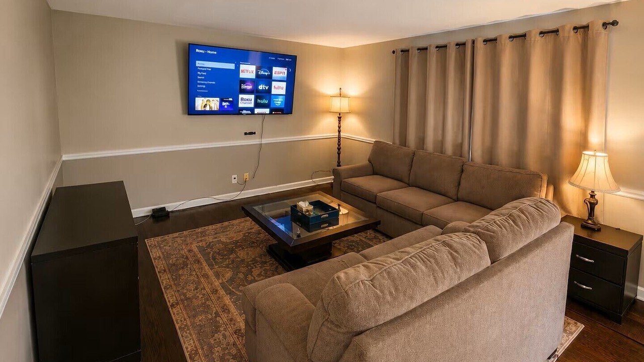 Photo of Livingroom in Mason