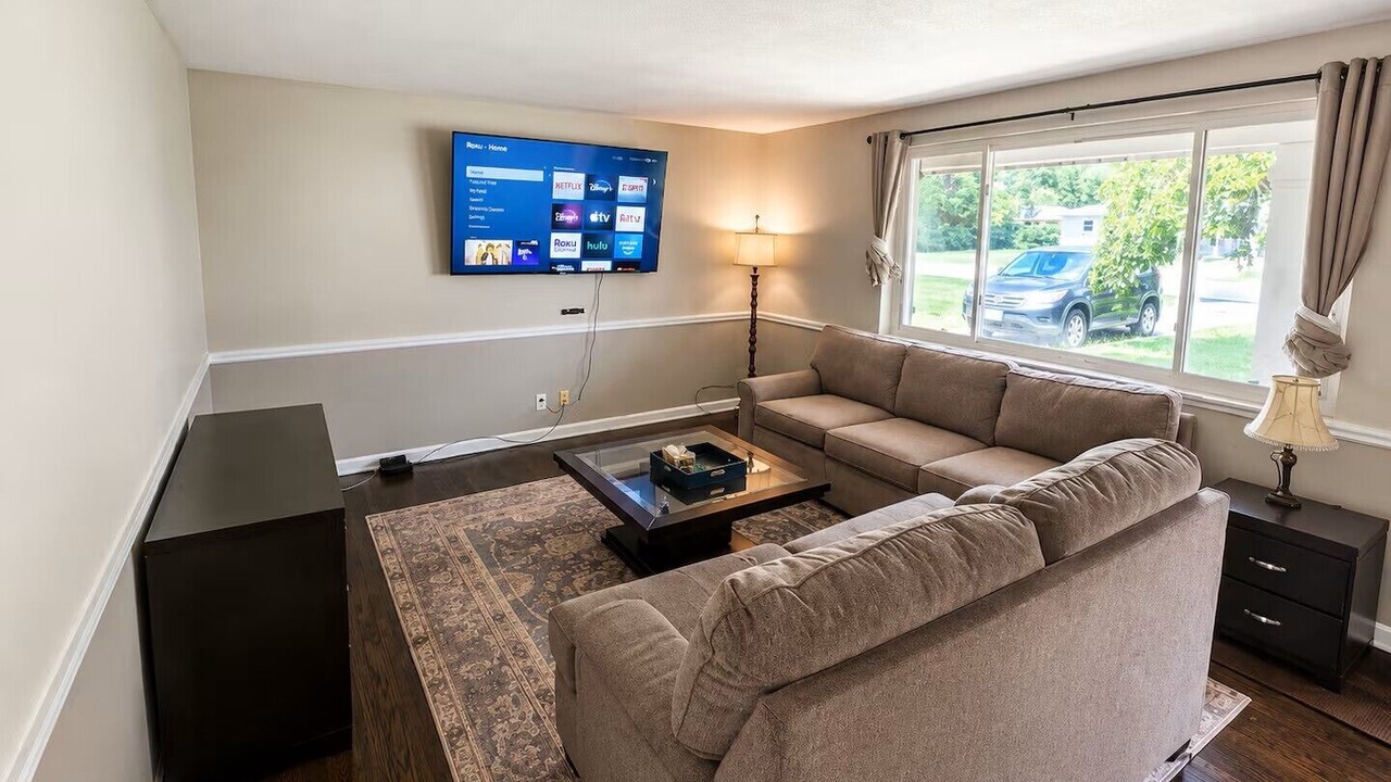 Photo of Livingroom in Mason