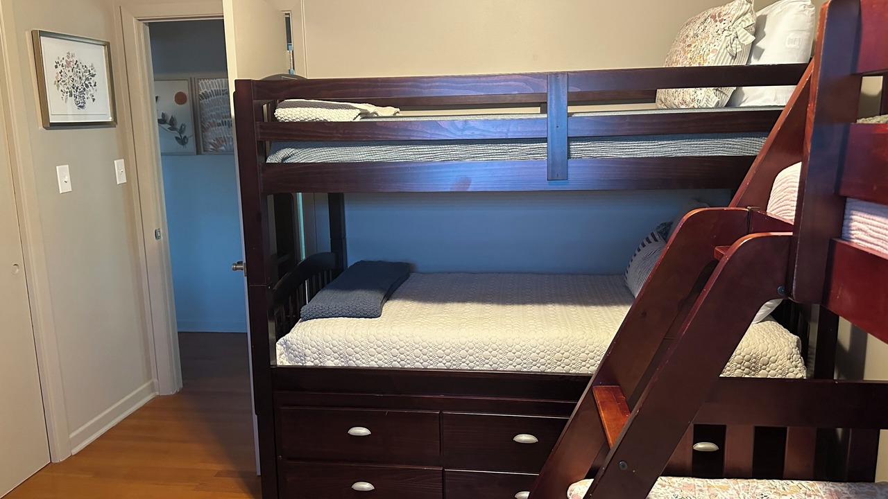 Photo of Bedroom in Rutledge