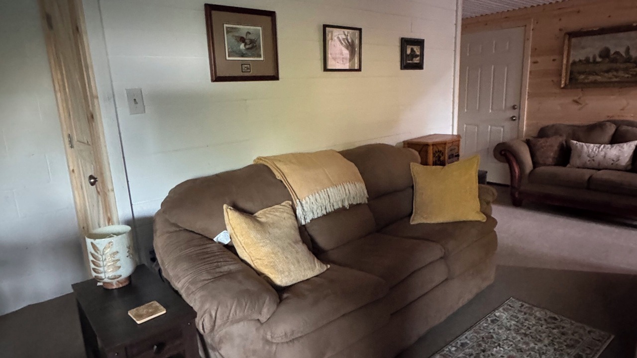 Photo of Livingroom in Louisville