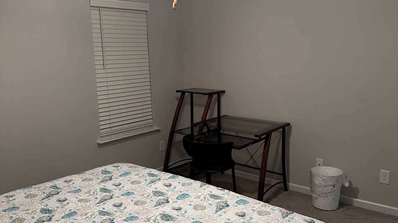 Photo of Bedroom in Harwood Lane