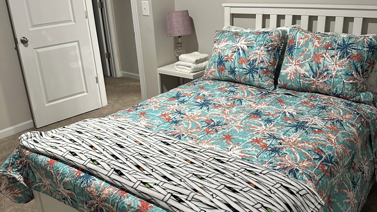 Photo of Bedroom in Harwood Lane
