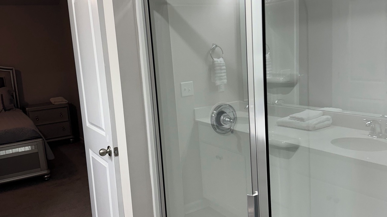 Photo of Bathroom in Harwood Lane