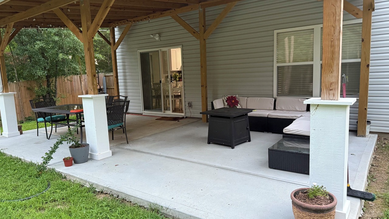 Photo of Outdoor in Harwood Lane