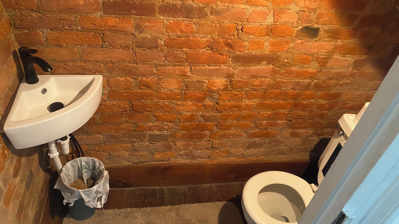 Photo of Bathroom in Upper Tract