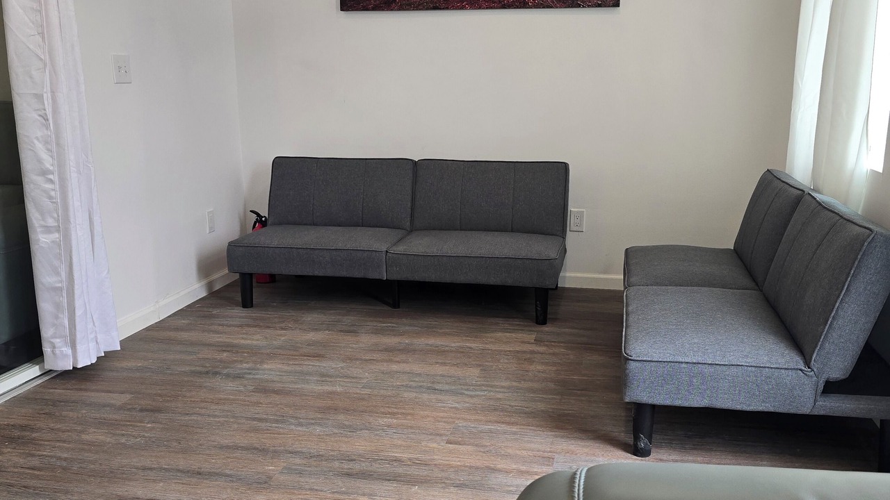 Photo of Livingroom in Clifton Heights