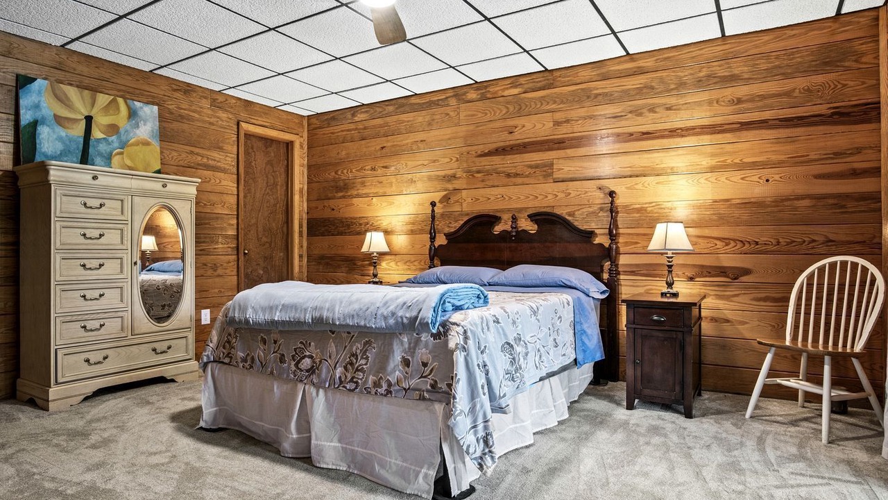 Photo of Bedroom in Martin